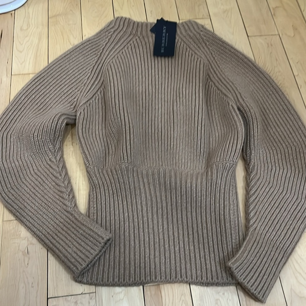 NWT Burberry Cashmere Sweater Sz S - Picture 12 of 16